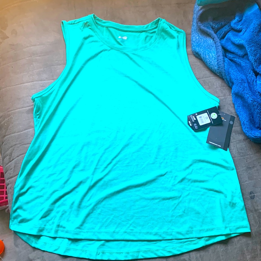 Avia athletic shirt